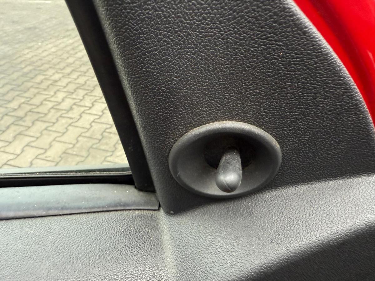 Dacia Sandero SD original Außenspiegel links manuell schwarz unlackiert BJ09
